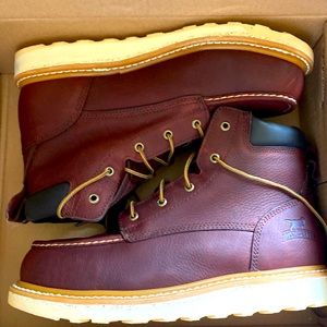 Size 11 men’s red wing work boots